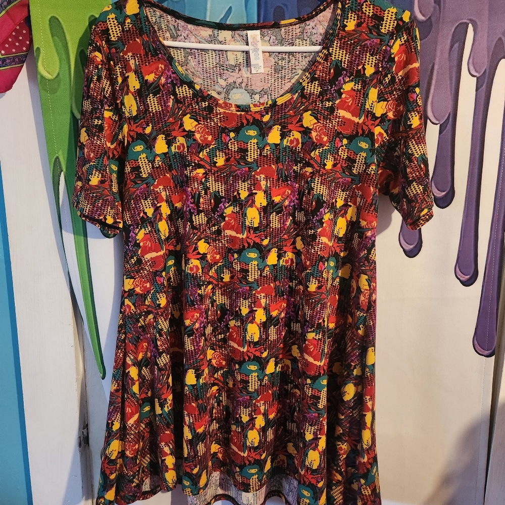 Oversized XS, Lularoe, Colorful Patterned Women's Top